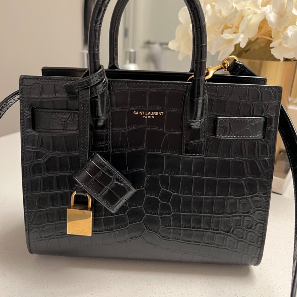 Saint Laurent Hand Bag - Picture 2 of 4